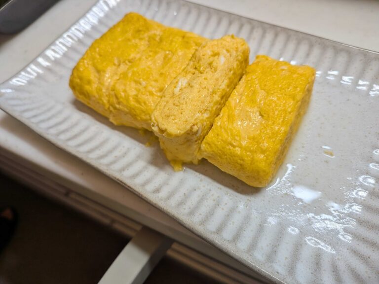 Tamagoyaki with Dashi: Japanese Rolled Omelette Recipe